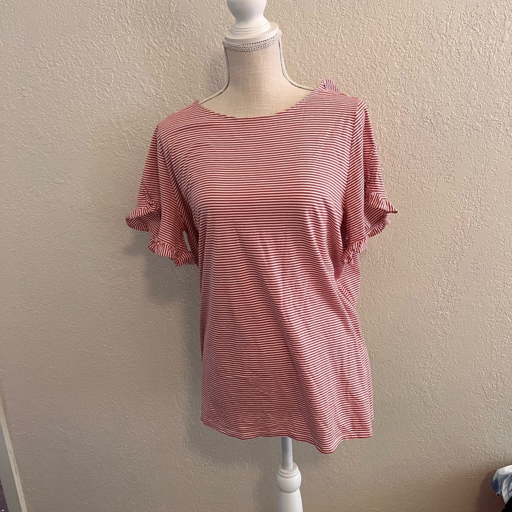 Red stripped ruffle sleeve loft top 16/18